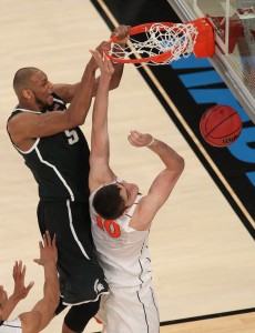 Adreian Payne Brings Bowling To Dunking