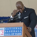 VIDEO: Frank Thomas Gives Emotionally Great Hall Of Fame Speech