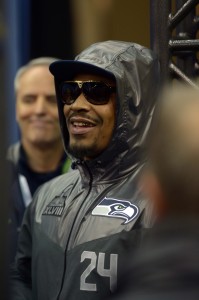 Marshawn Lynch Surrounds His Lamborghini With Velvet Ropes