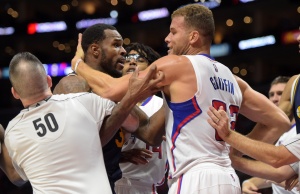 Blake Griffin Finally Shows That He Has A Little Bite To Him