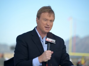 PICS: Jon Gruden Will Sleep Where He Wants To Sleep... Including Airports