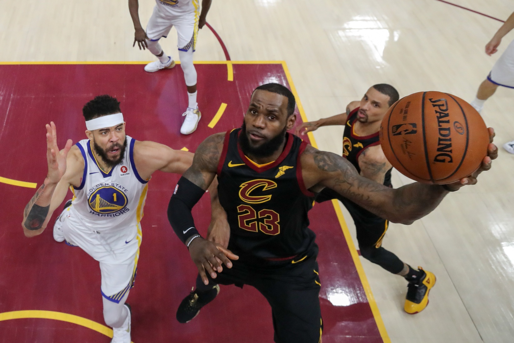 Lebron James Signs With The Lakers For 4 Years 154 Million Lebron James Signs With The Lakers For 4 Years 154 Million