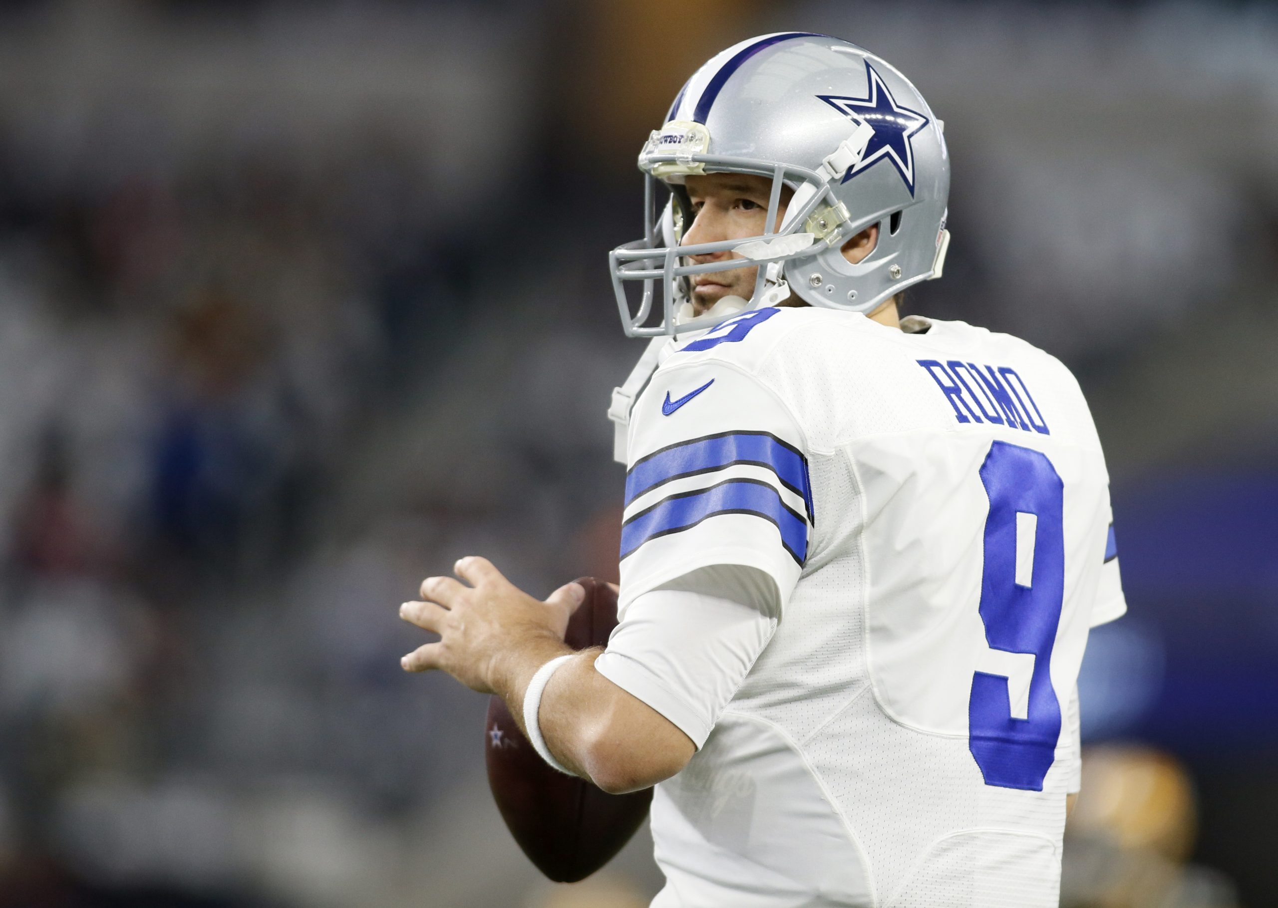Where Is Tony Romo Parents From - i1xjule