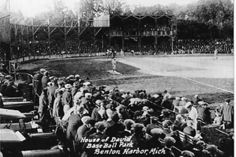 Beards & Baseball: The House Of David Baseball Team’s Fascinating History